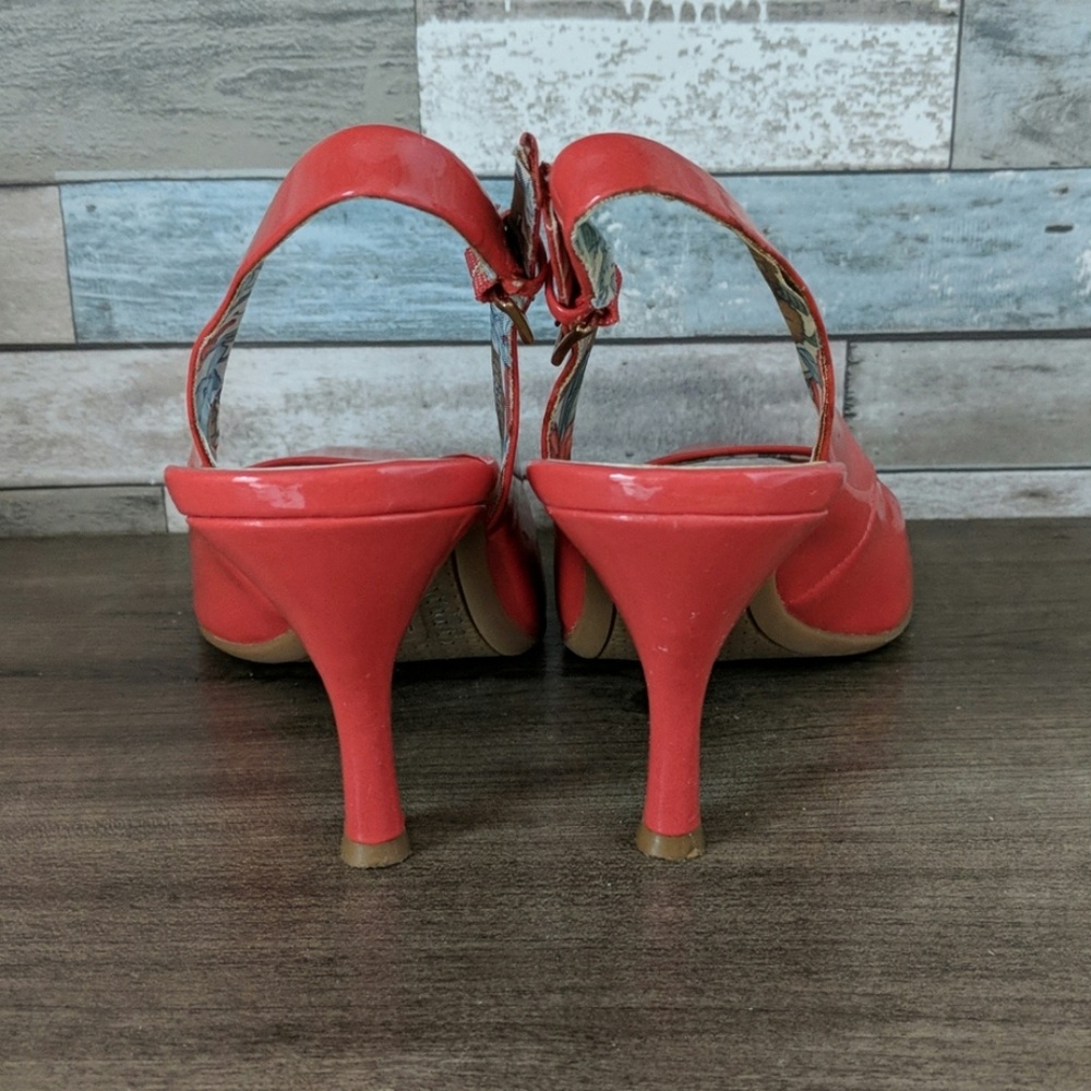 Rust colored heels - Picture 3 of 4